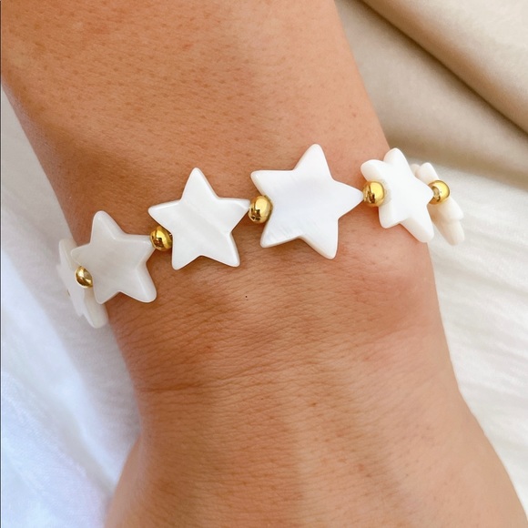 Star Nacre Shell Bead Bracelet for Women - Picture 3 of 7